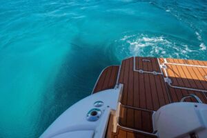 imgi_142_Aruba-Most-Luxury-Yacht-Rental