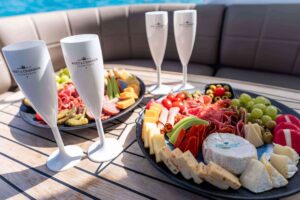 imgi_143_Aruba-Luxury-Sailing-Eden-Luca-Yachts(4)_1