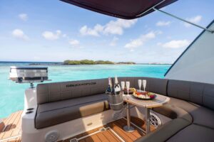 imgi_163_Aruba-Luxury-Sailing-Eden-Luca-Yachts(1)_3